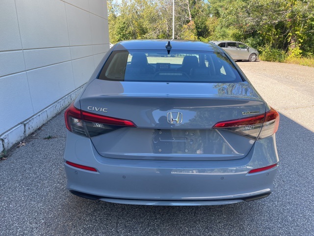 2022 Honda Civic Touring photo 5