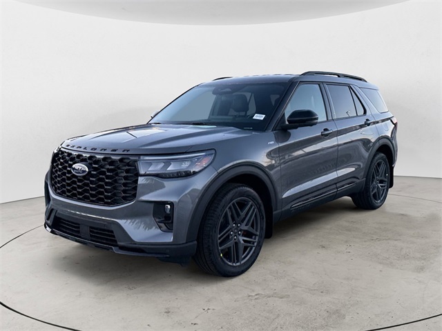 2026 Ford Explorer ST-LINE's photo