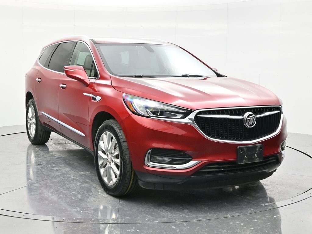 2019 Buick Enclave Essence's photo