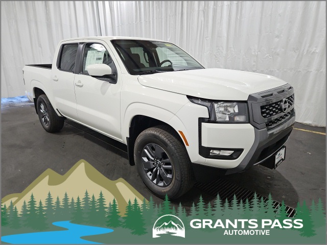 2025 Nissan Frontier SV's photo