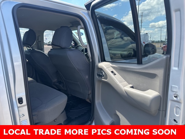 2019 Nissan Frontier SV photo 17