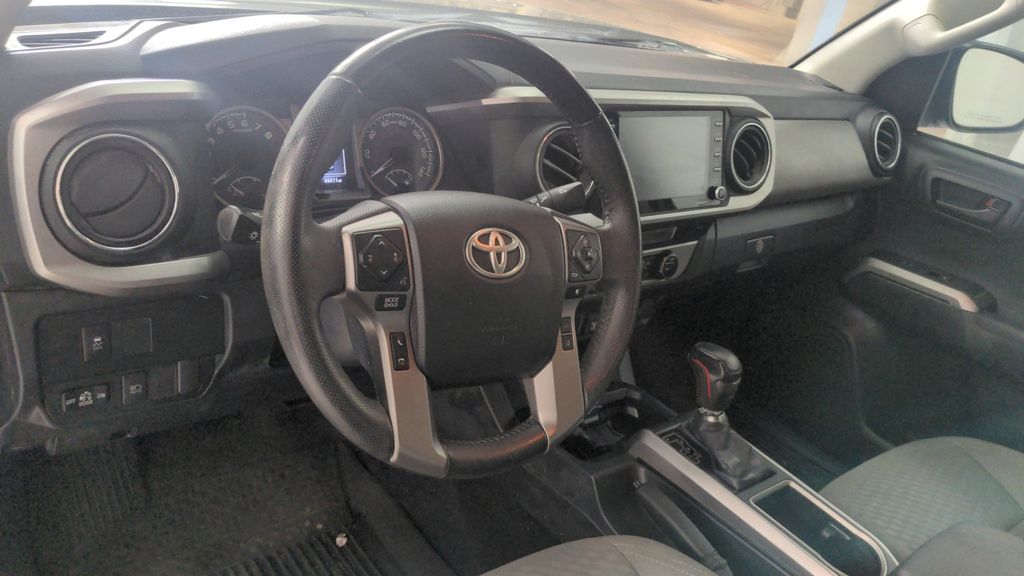 2023 Toyota Tacoma SR5 photo 14