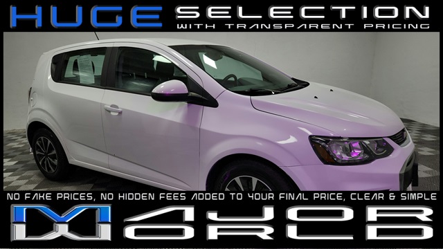 2017 Chevrolet Sonic LT's photo