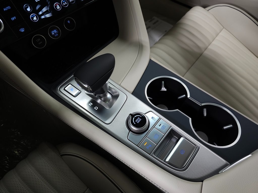 2026 Genesis G70 2.5T Prestige AWD photo 24