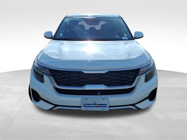 2022 Kia Seltos LX photo 10