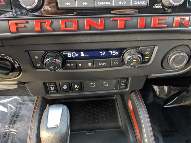 2025 Nissan Frontier PRO-4X photo 19