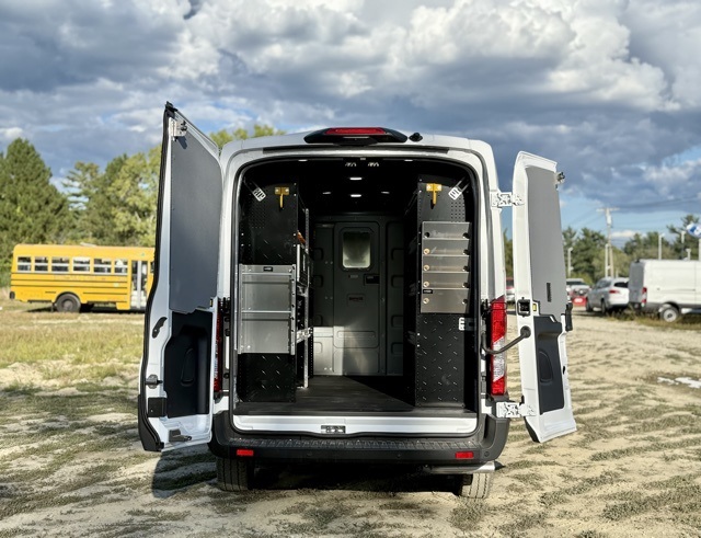 2025 Ford Transit photo 7