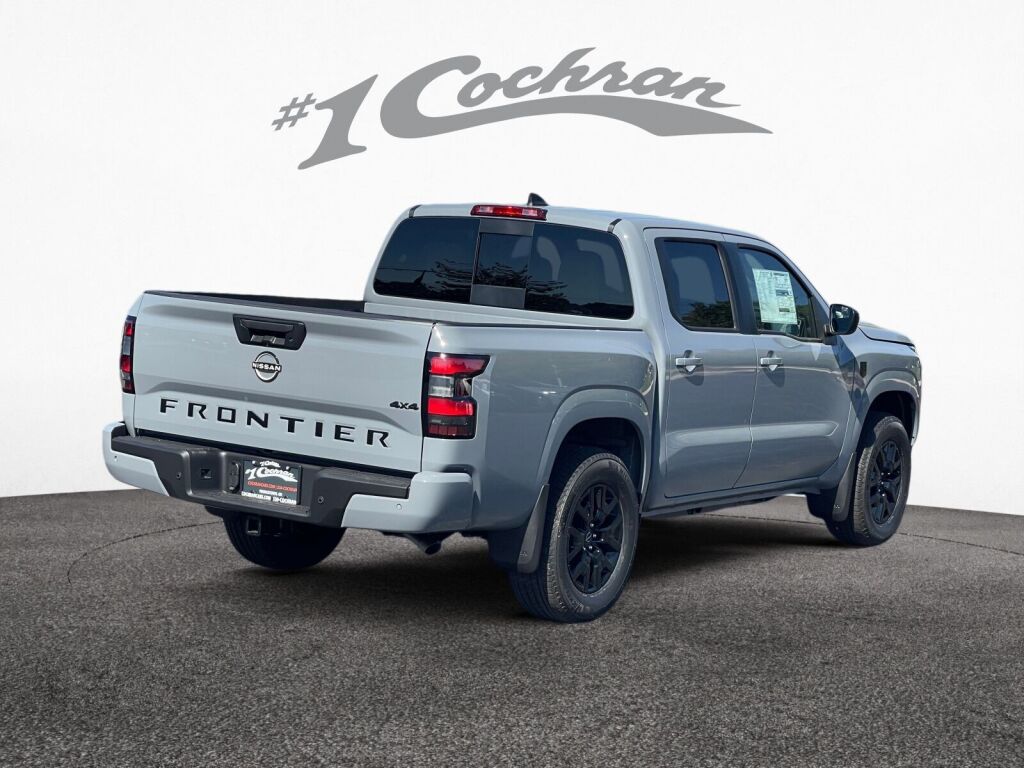 2026 Nissan Frontier Crew Cab SV photo 5