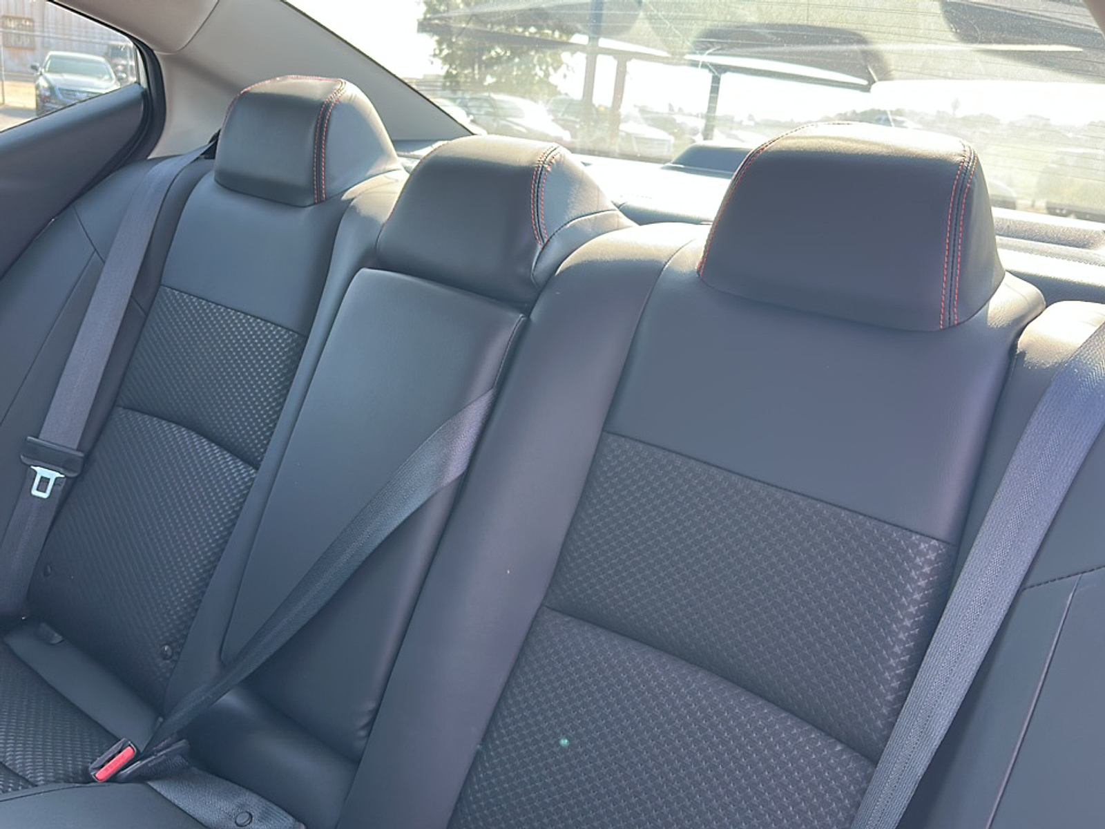 2024 Nissan Altima SR photo 9