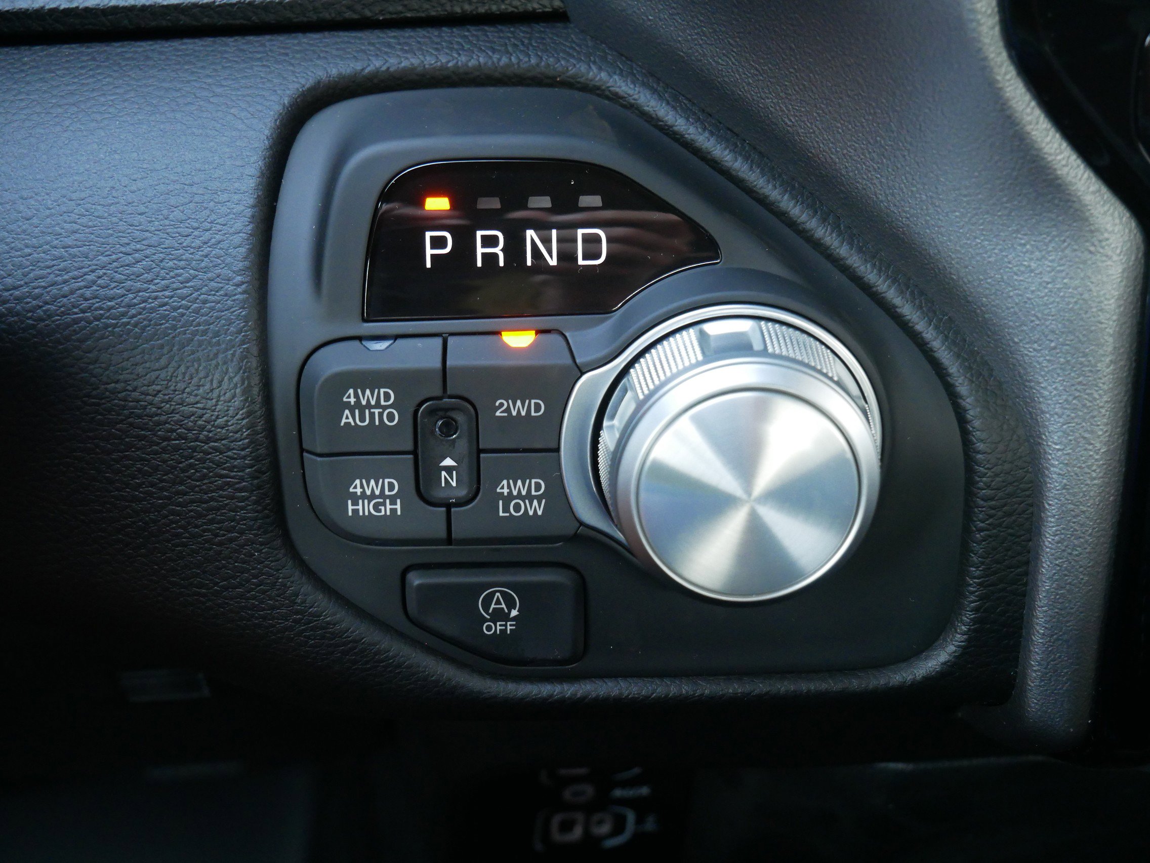 2025 Ram 1500 Laramie photo 13
