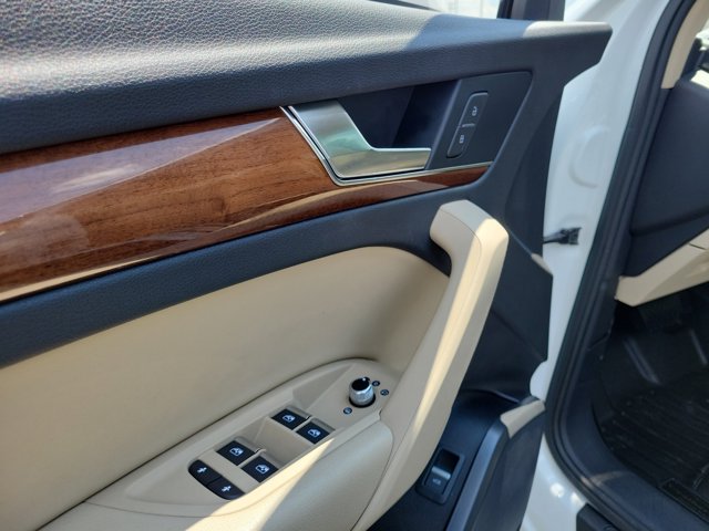 2021 Audi Q5 2.0T Premium photo 15