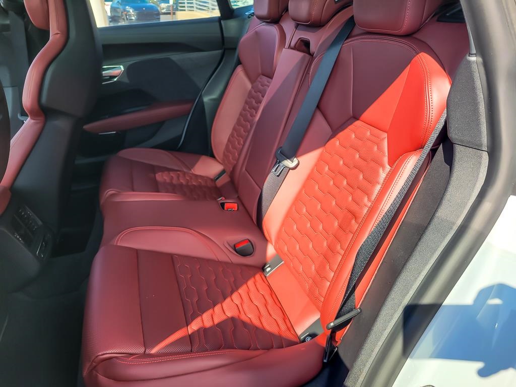 2024 AUDI RS E-TRON GT - Image 10