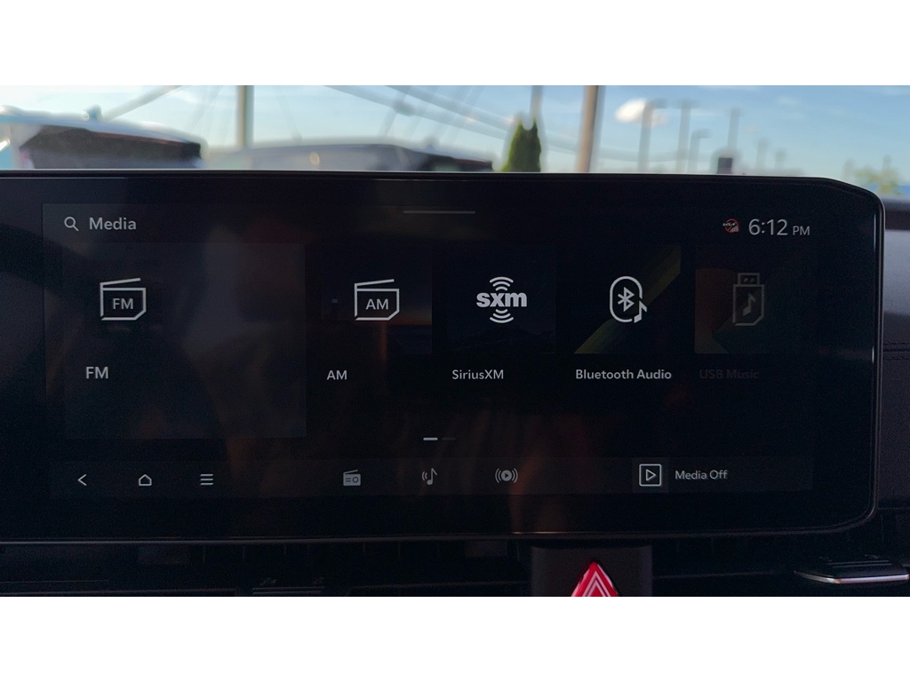 2026 Kia Carnival EX photo 13