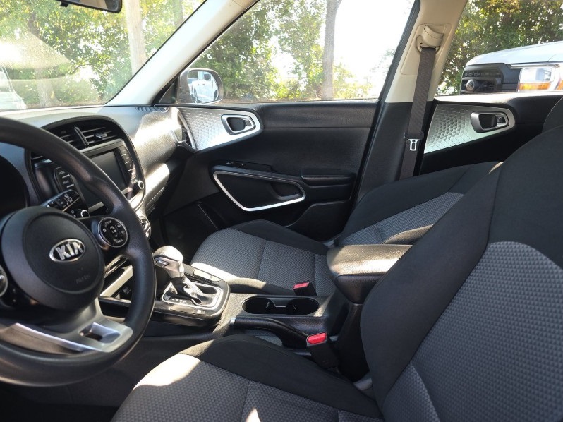 2020 Kia Soul LX S X-Line photo 10