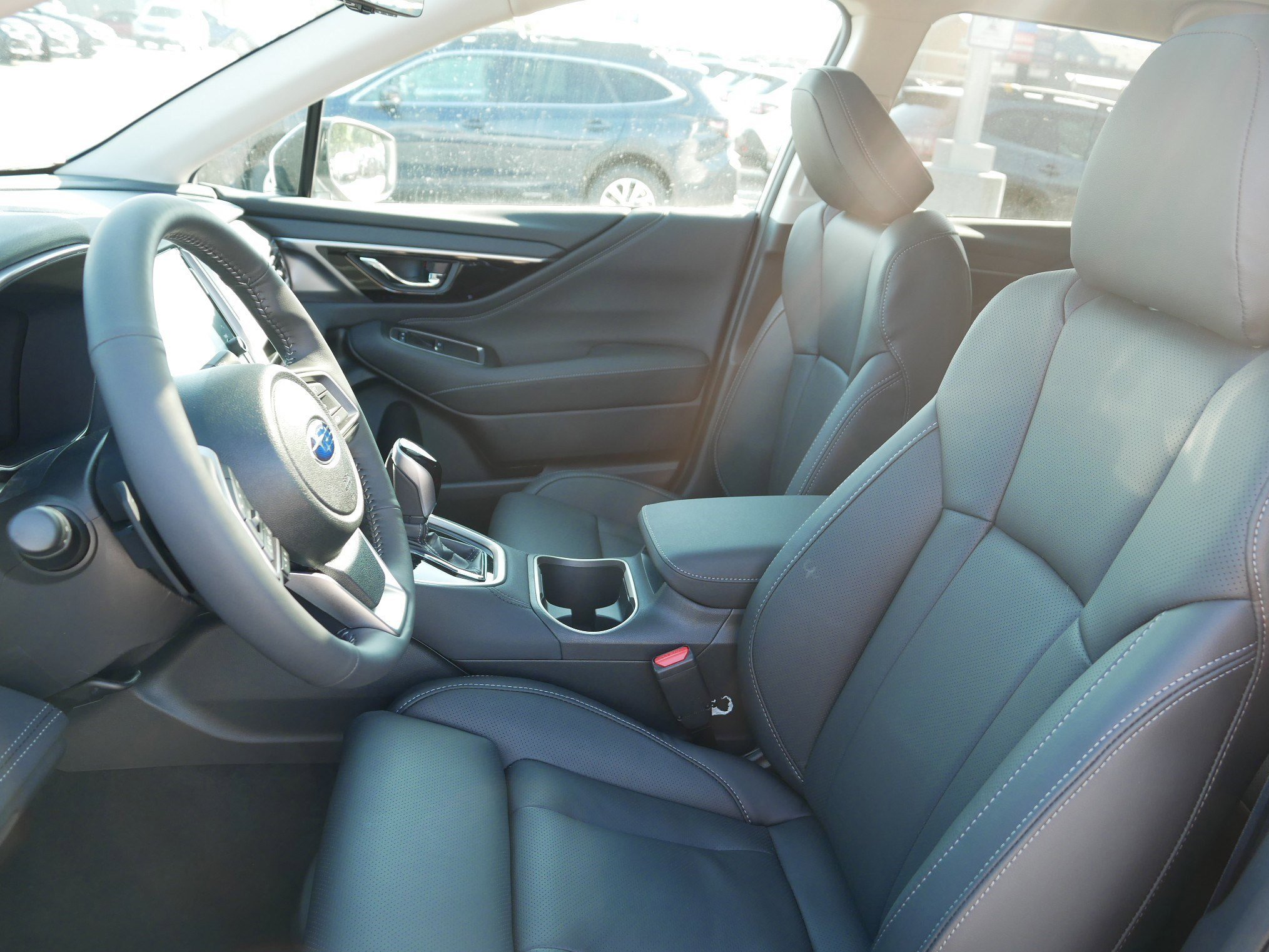 2025 Subaru Outback Touring XT photo 4