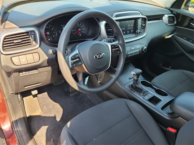 2020 Kia Sorento LX photo 11