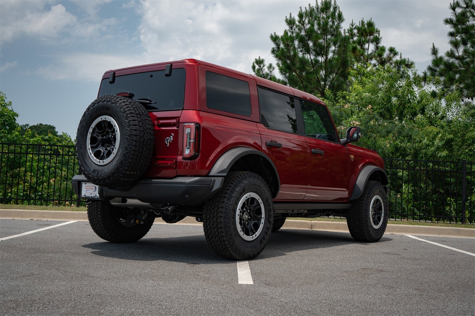 2025 Ford Bronco Badlands photo 9
