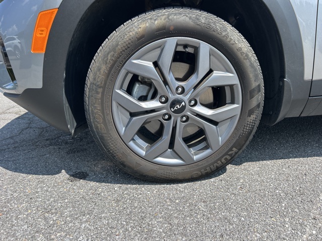 2024 Kia Seltos S photo 10