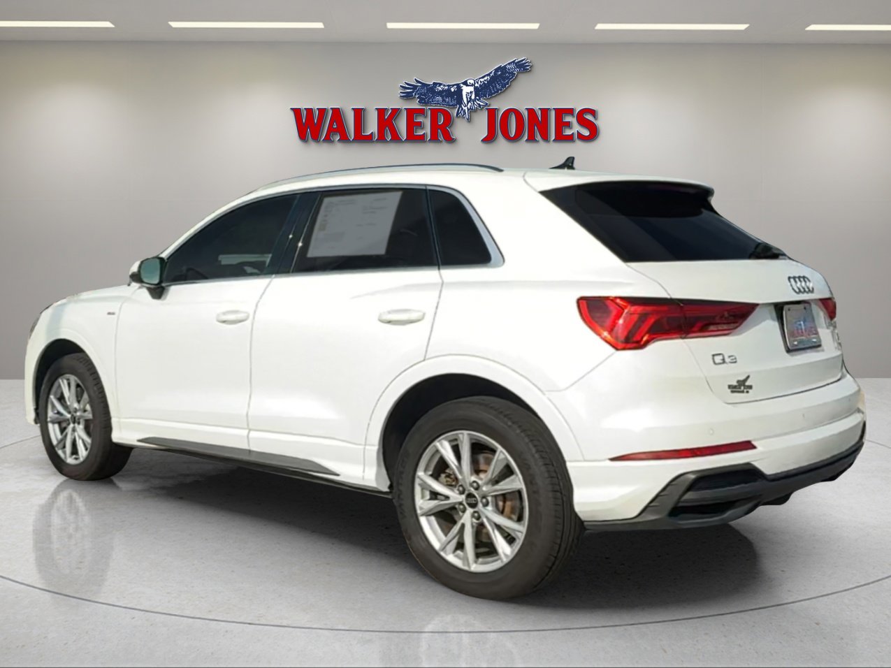 2023 Audi Q3 S line Premium photo 4