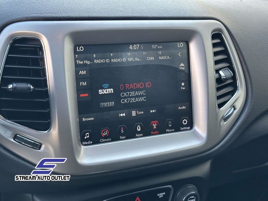 2018 Jeep Compass Latitude photo 26