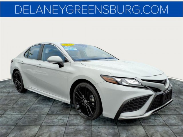 2023 Toyota Camry XSE's photo