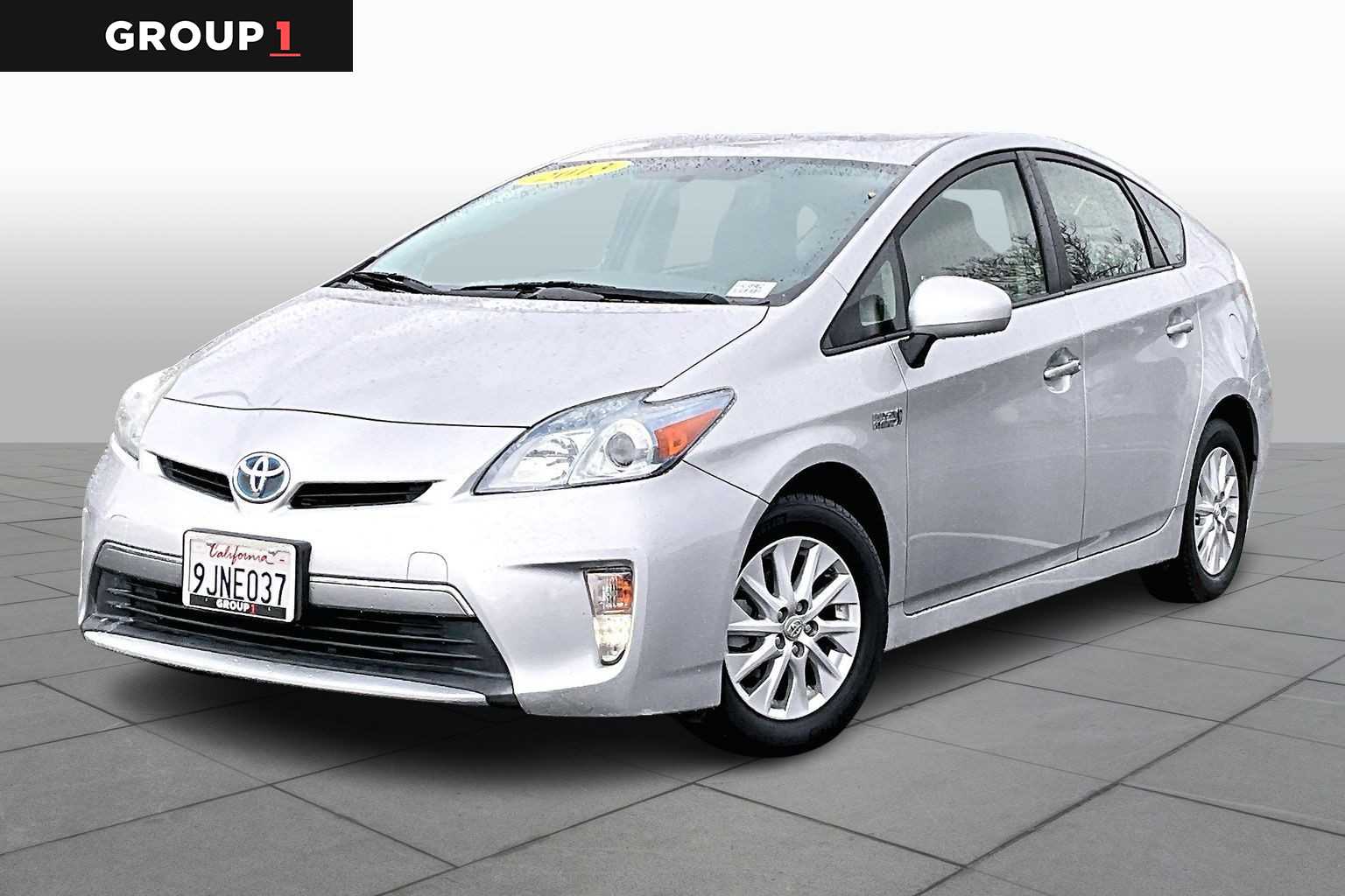 2013 Toyota Prius Plug-In Base's photo