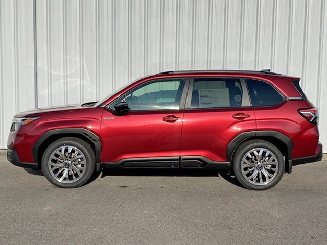 2025 Subaru Forester Touring photo 4