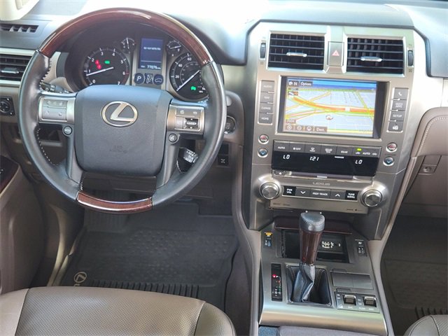 2019 Lexus GX 460 photo 23