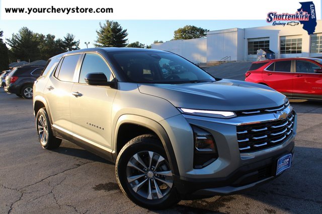 2026 Chevrolet Equinox LT photo 3