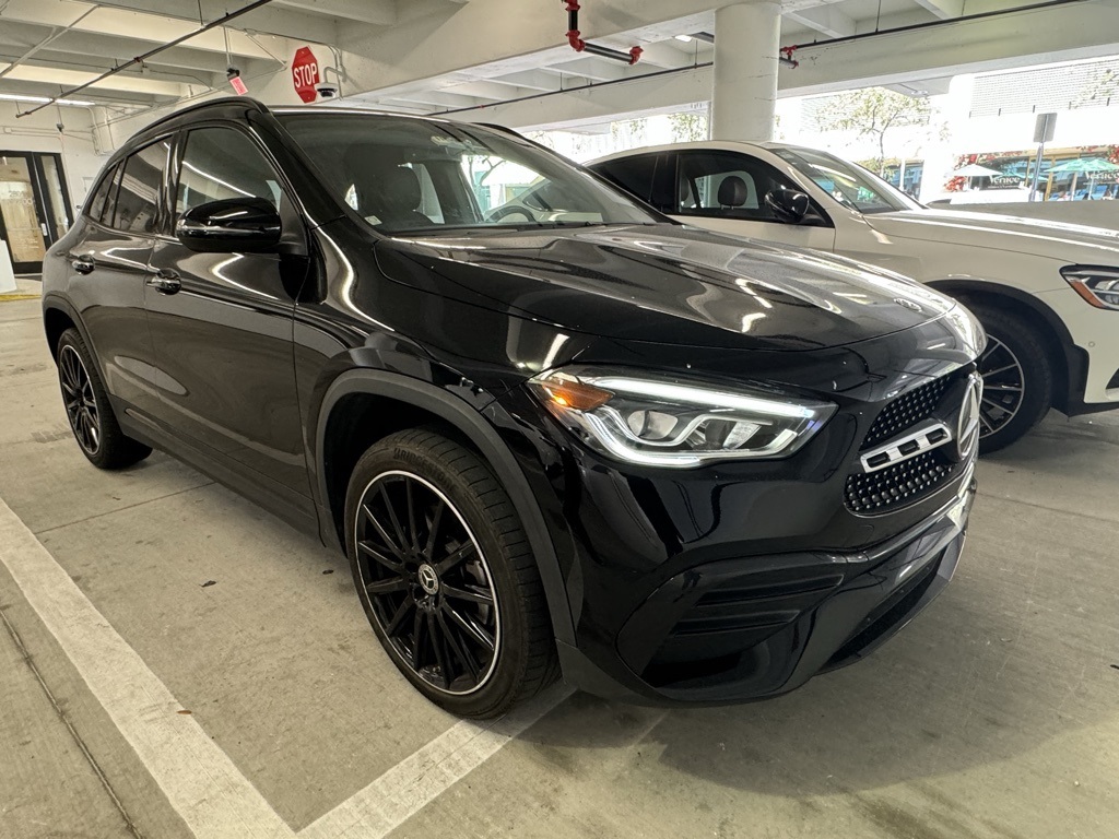 2023 Mercedes-Benz GLA Base's photo