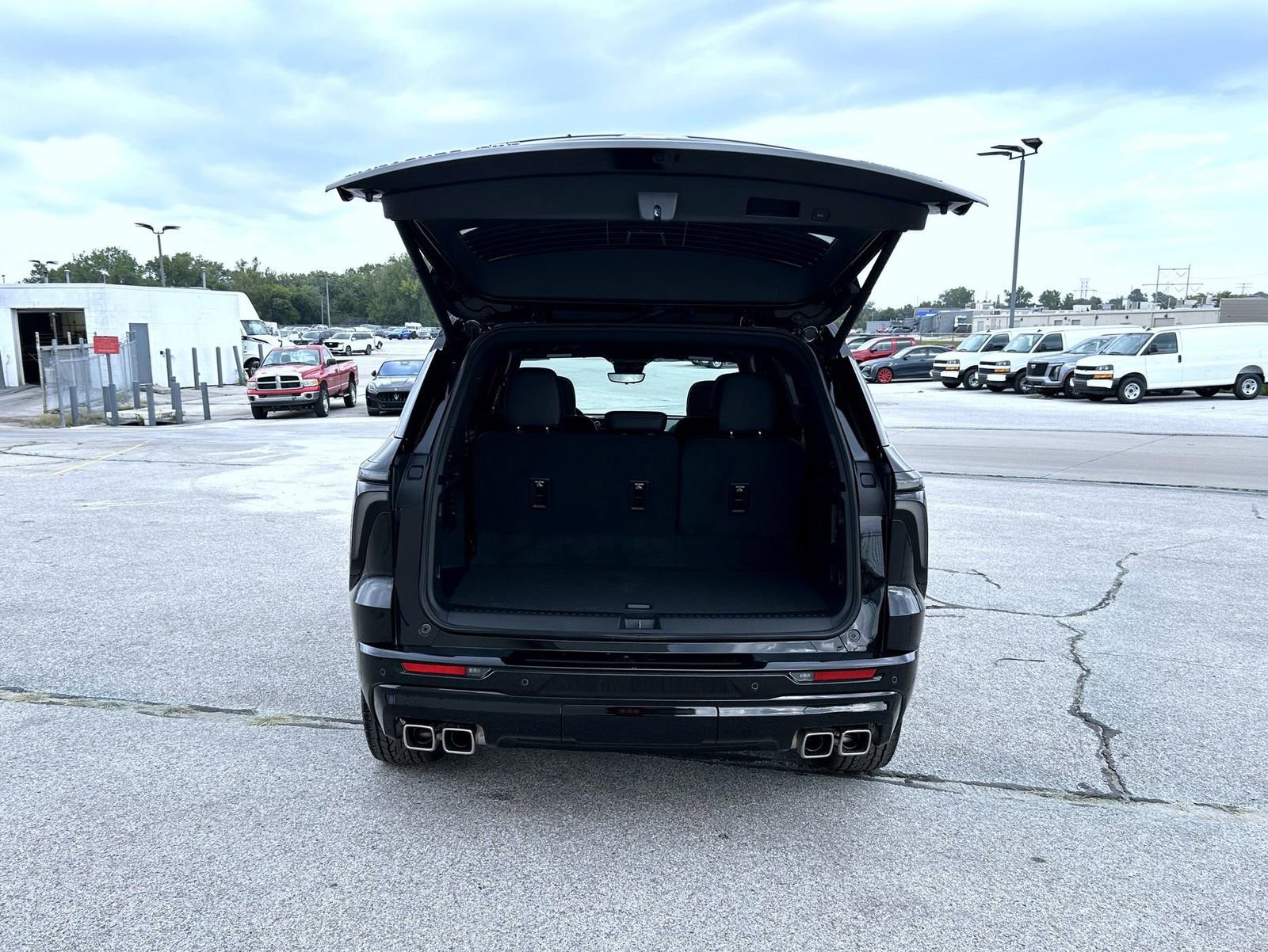 2026 Chevrolet Traverse High Country photo 23