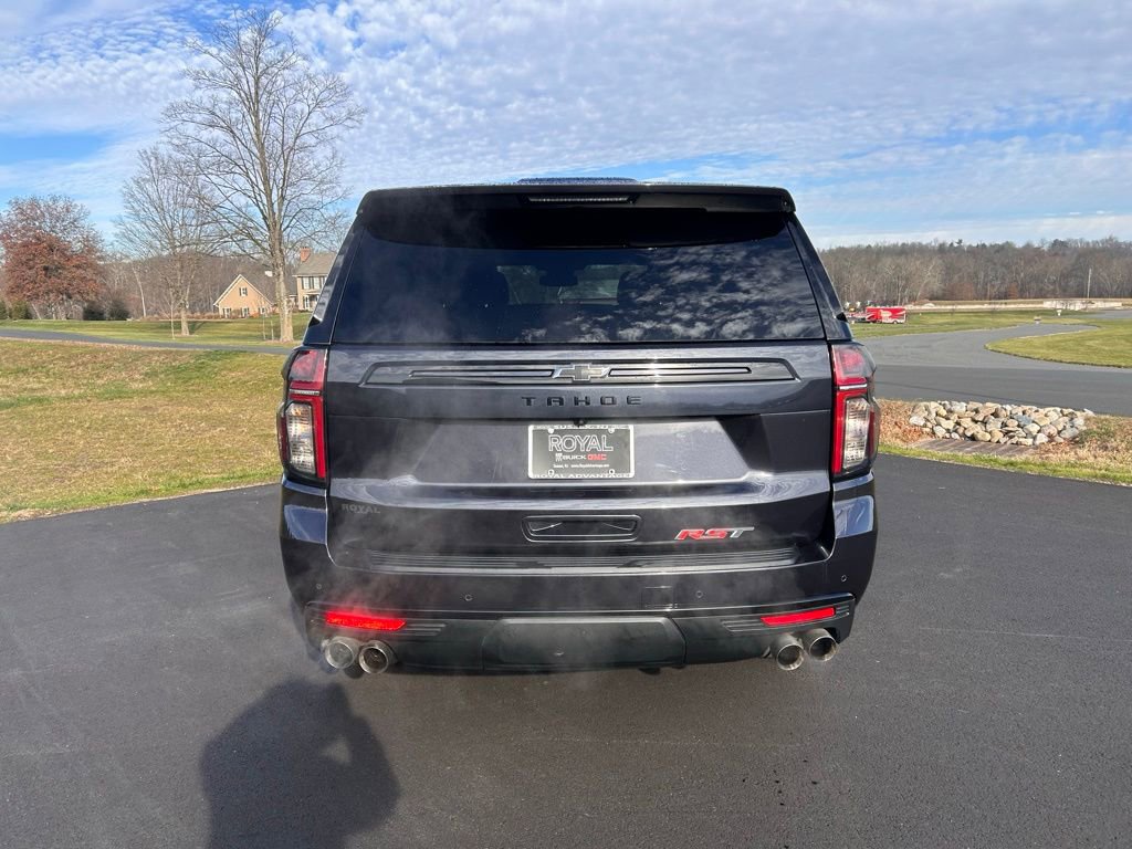2023 Chevrolet Tahoe RST photo 3