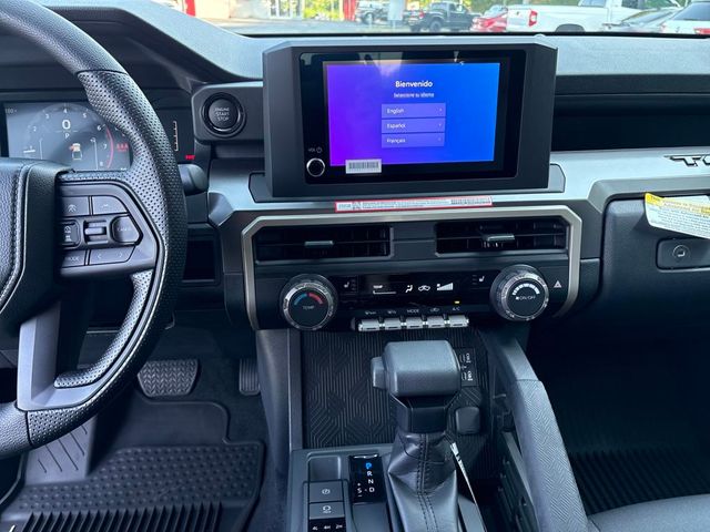 2025 Toyota Tacoma SR5 4x4 Double Cab photo 17