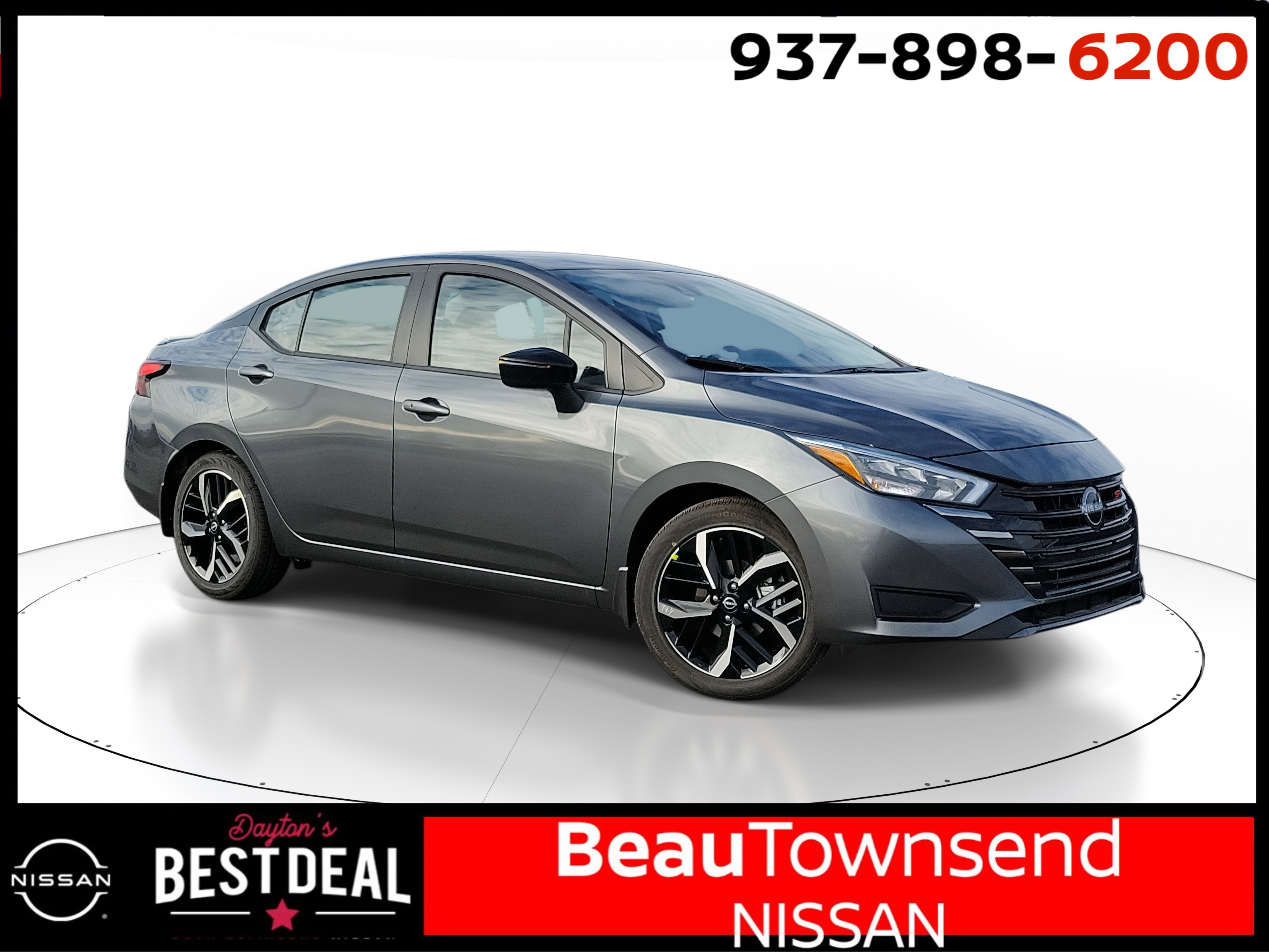 2025 Nissan Versa Sedan SR's photo