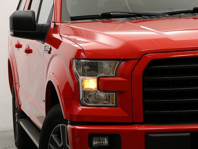 2016 Ford F-150 XLT photo 4