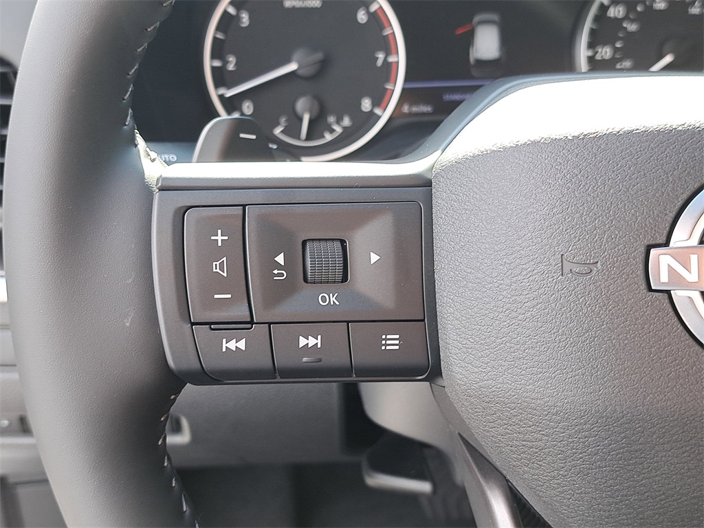2026 Nissan Rogue SV photo 24