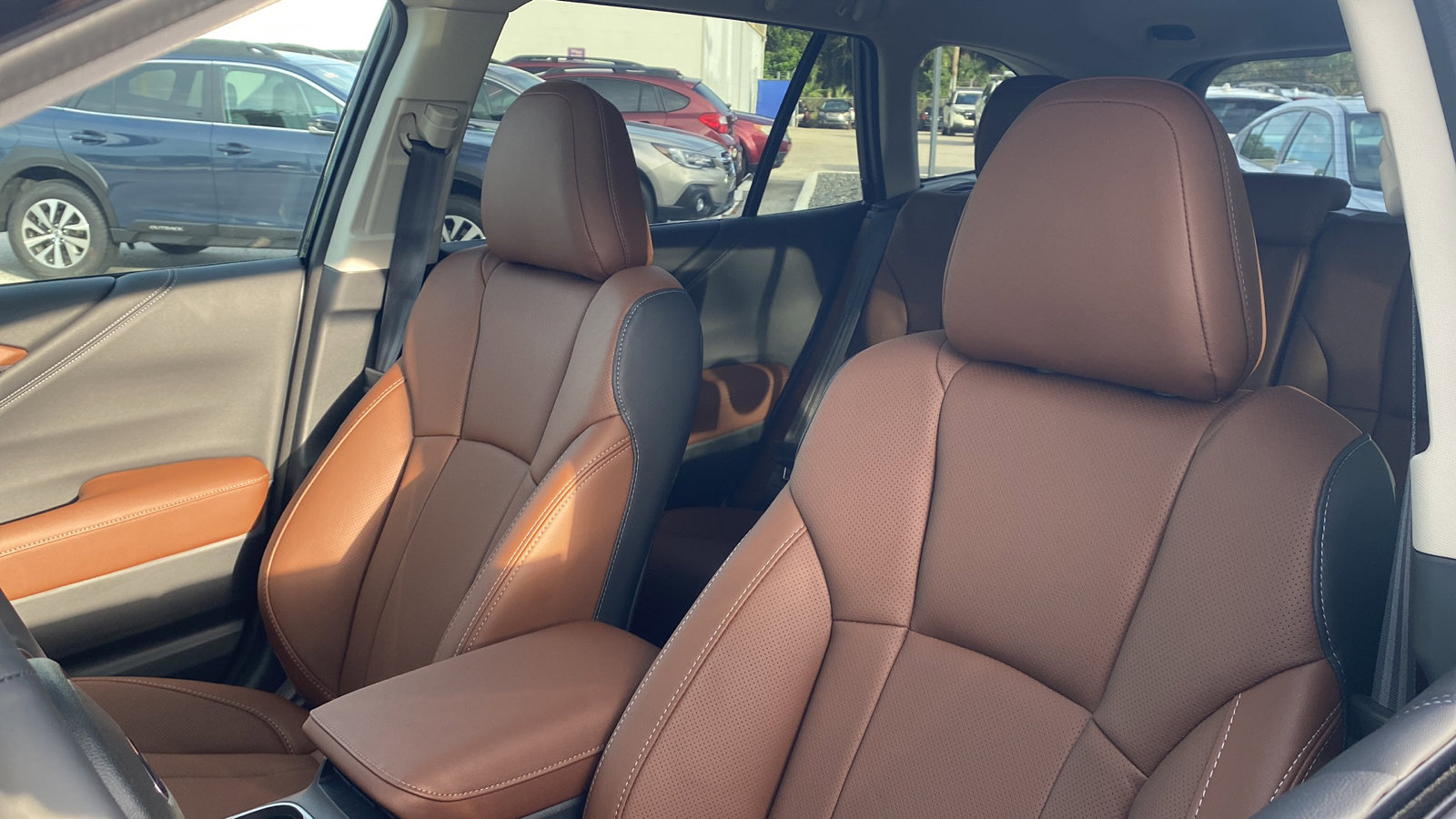 2025 Subaru Outback Touring photo 6