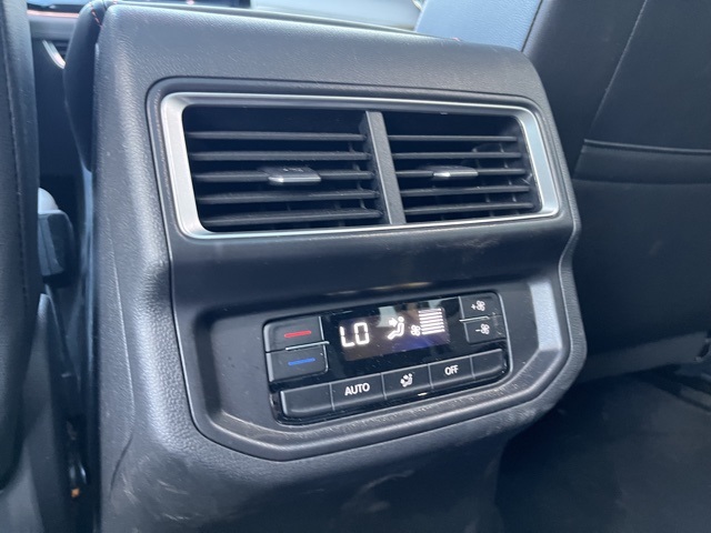 2024 Volkswagen Atlas Peak Edition SE Technology photo 52
