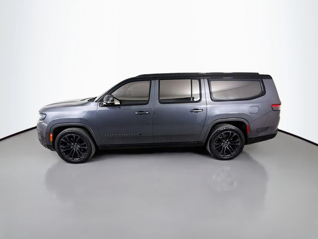 2023 Jeep Wagoneer L Series III Obsidian photo 4