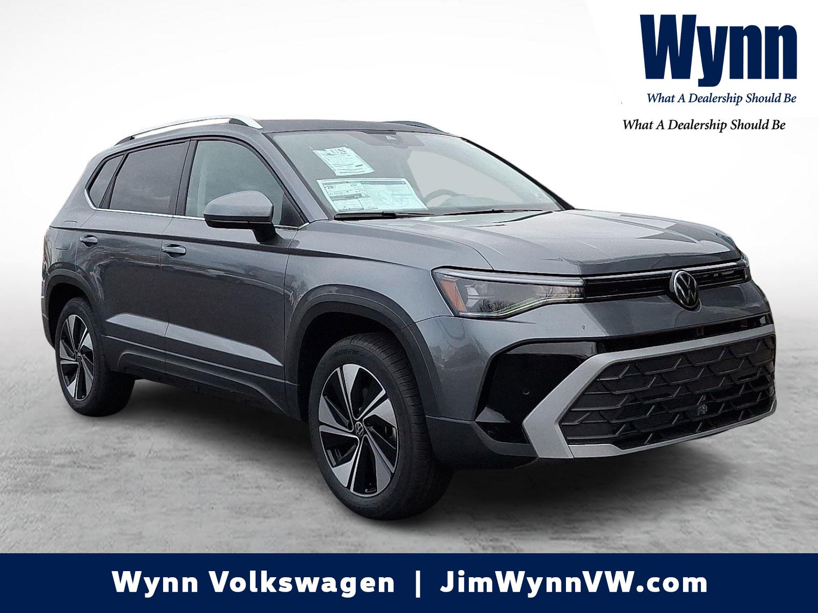 2026 Volkswagen Taos SE's photo