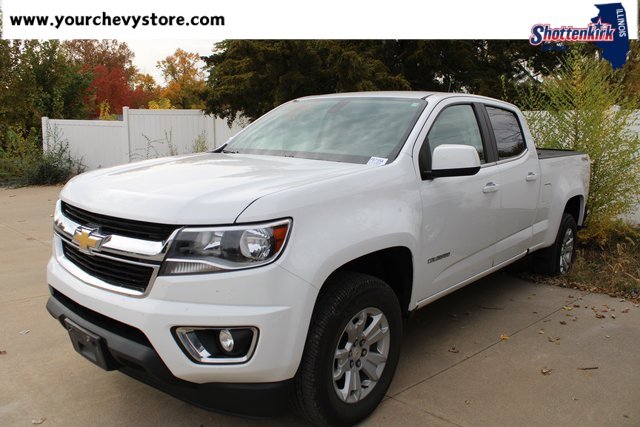 2016 Chevrolet Colorado LT photo 2