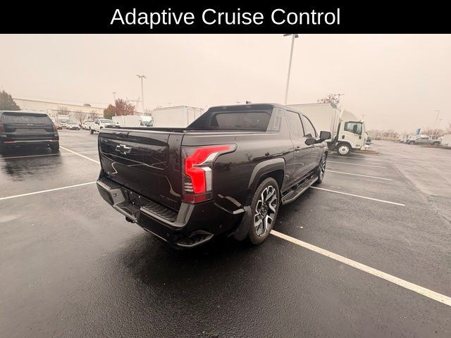 2024 Chevrolet Silverado EV RST photo 3