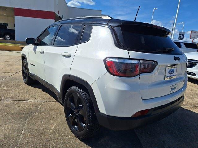 2019 Jeep Compass Altitude photo 2