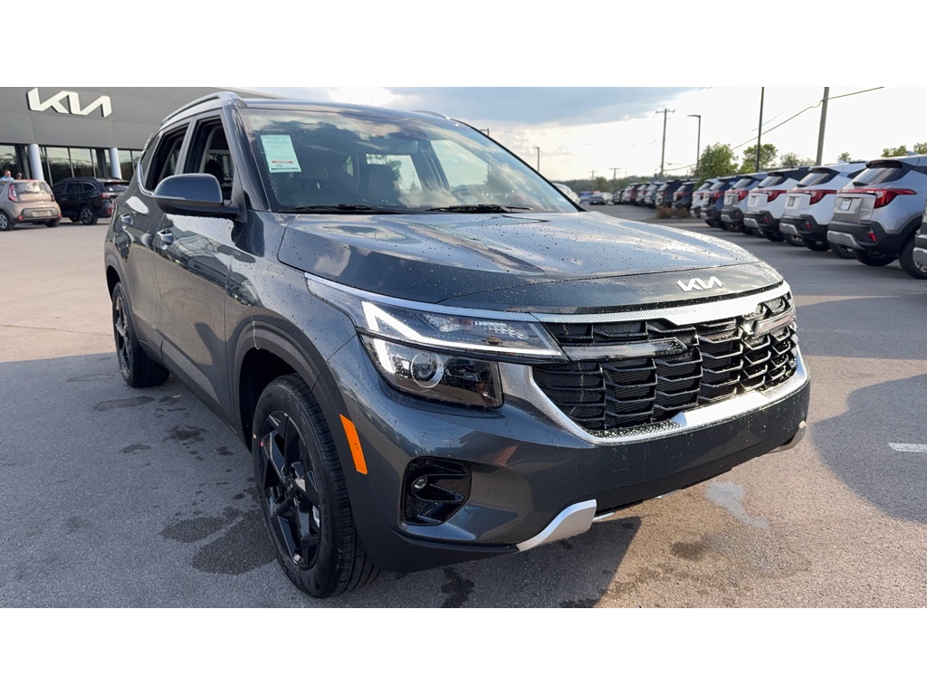 2026 Kia Seltos EX's photo