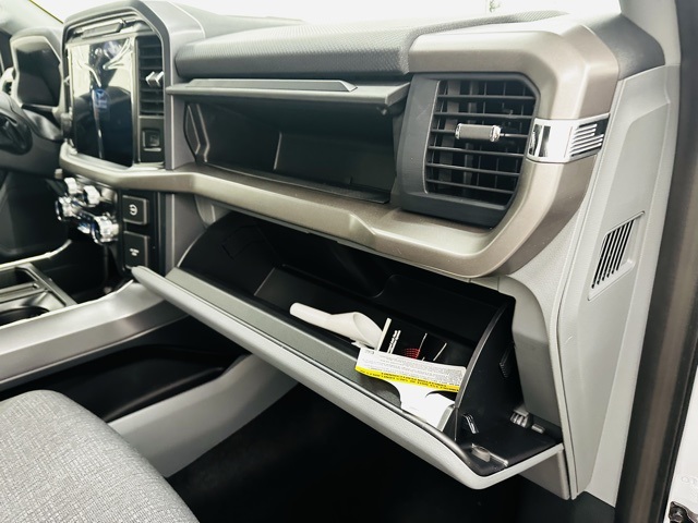 2025 Ford F-150 XLT photo 12