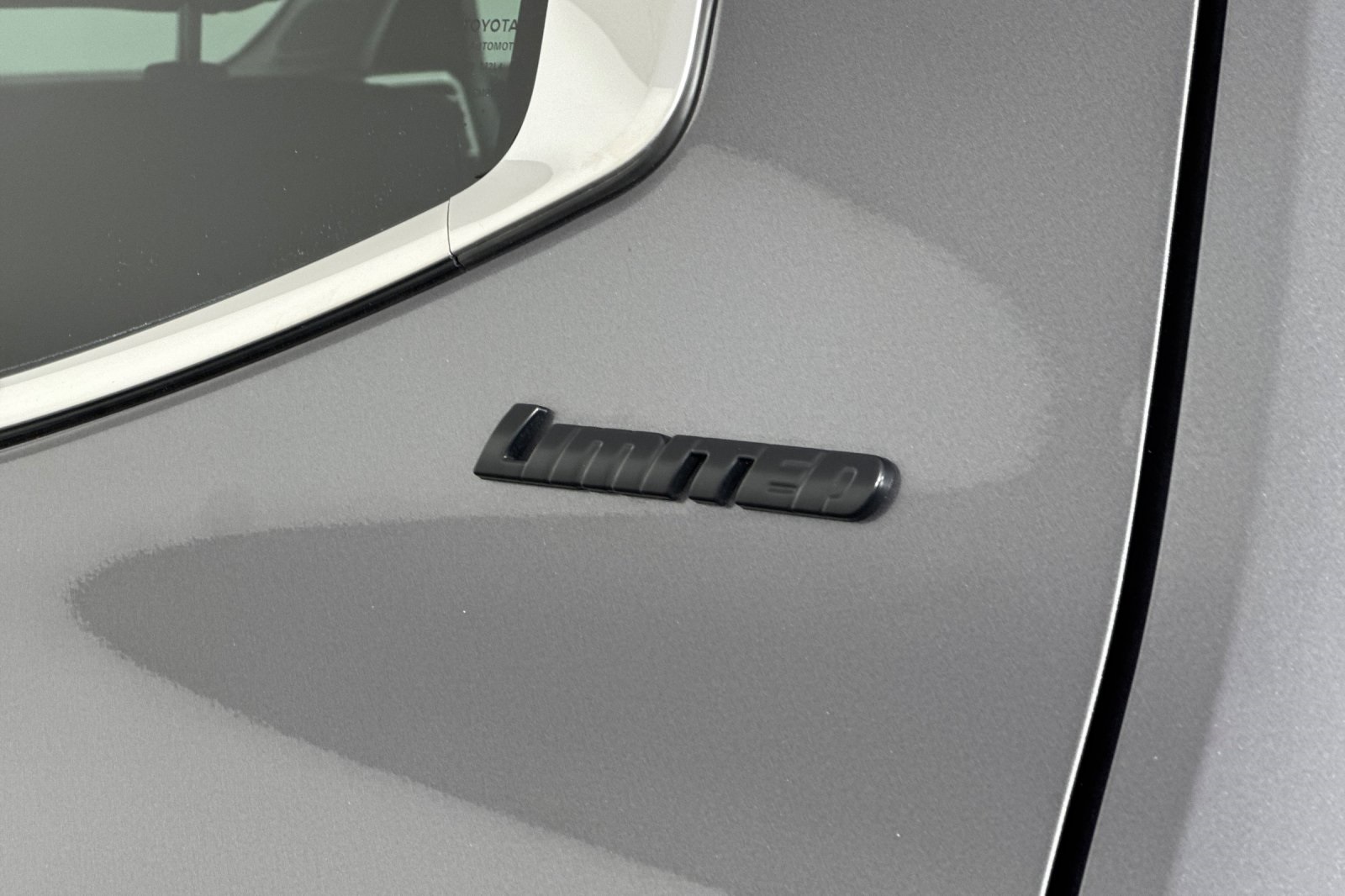 2022 Toyota Tundra Limited photo 24