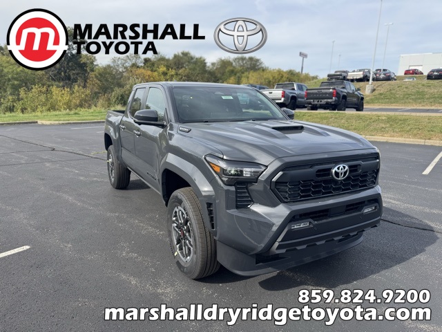 2025 Toyota Tacoma TRD Sport's photo