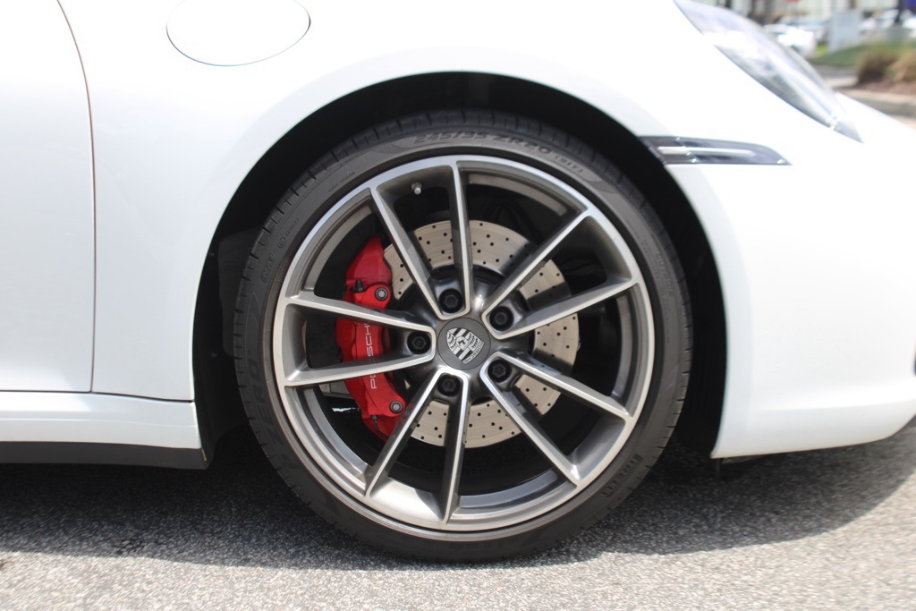 2020 Porsche 911 S Cabriolet photo 13