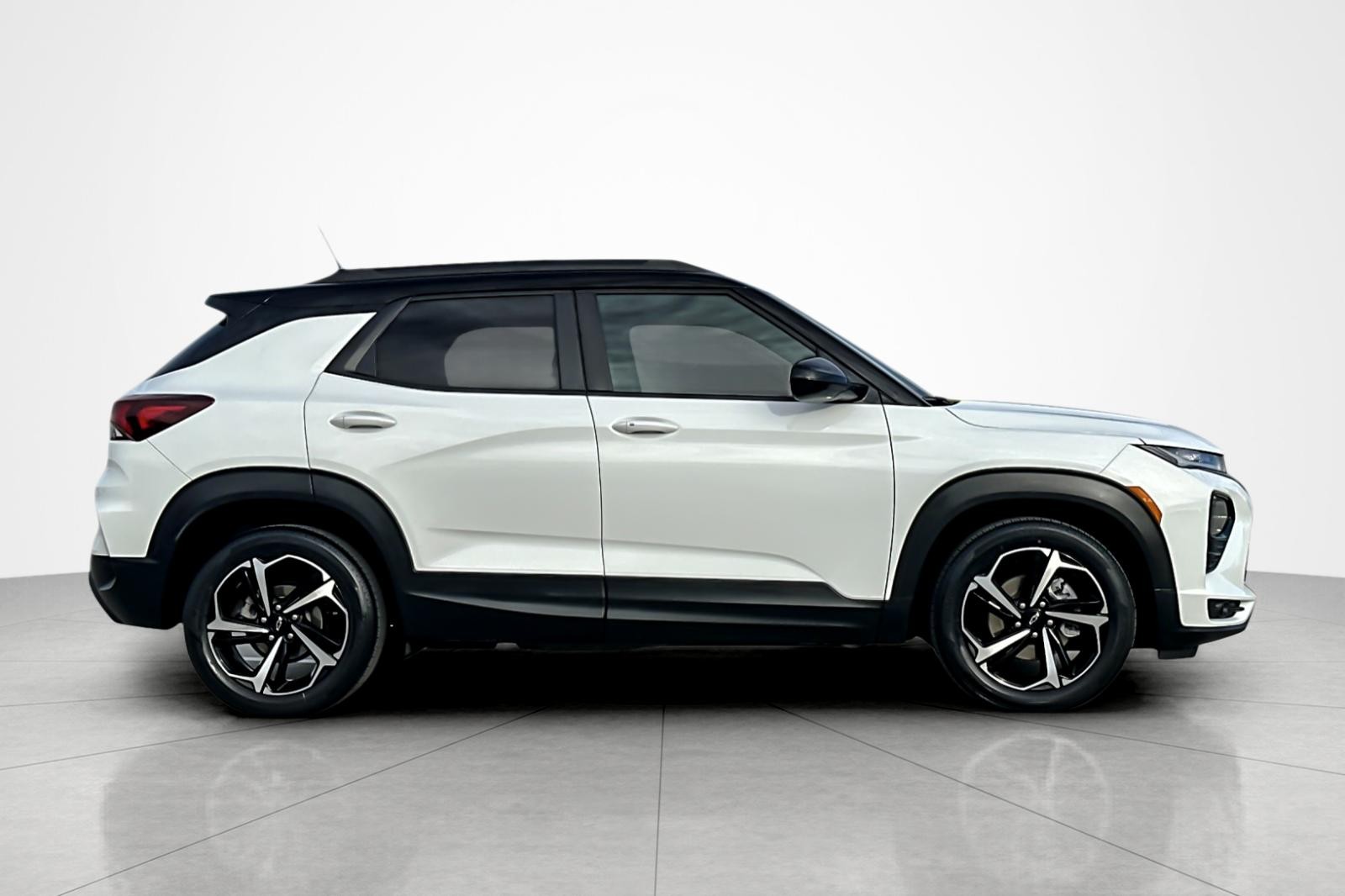 2023 Chevrolet Trailblazer RS photo 3