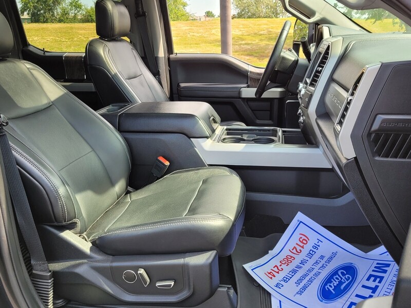 2019 Ford F-250 Lariat photo 14